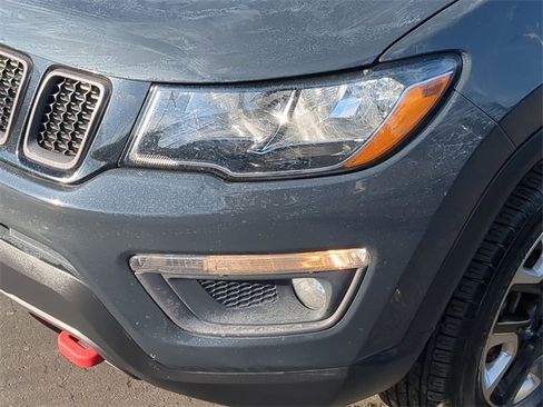 Used 2017 Jeep Compass Trailhawk w/ Navigation Group image 10