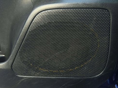 Used 2022 Toyota Tacoma SR5 image 41