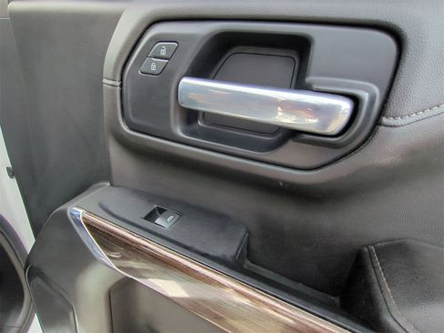 Certified 2022 Chevrolet Silverado 1500 RST image 27