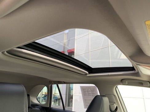 Certified 2021 Toyota RAV4 XLE Premium image 20