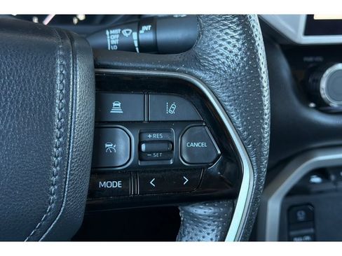 Used 2023 Toyota Tundra Limited AWD/4WD image 26