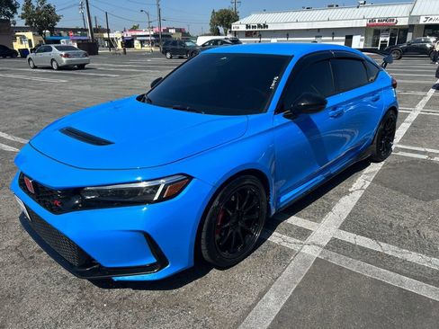 Used 2025 Honda Civic Type R image 3