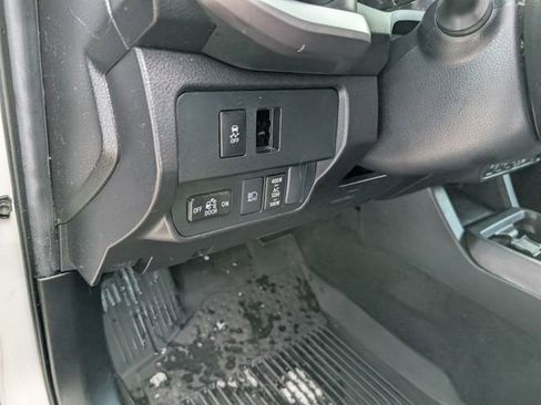 Used 2023 Toyota Tacoma TRD Sport w/ Technology Package image 10