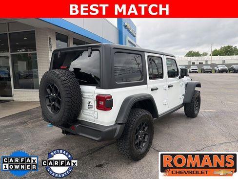 Used 2024 Jeep Wrangler Unlimited AWD/4WD image 3