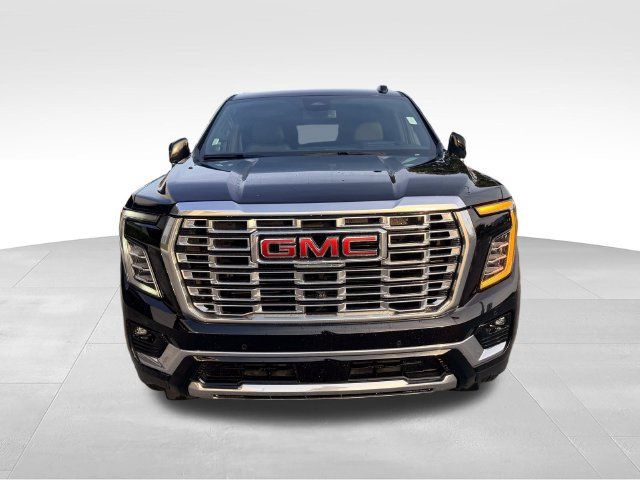 Used 2025 GMC Yukon Denali AWD/4WD image 2