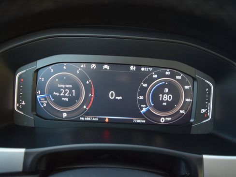 Used 2020 Volkswagen Atlas Cross Sport SEL image 11