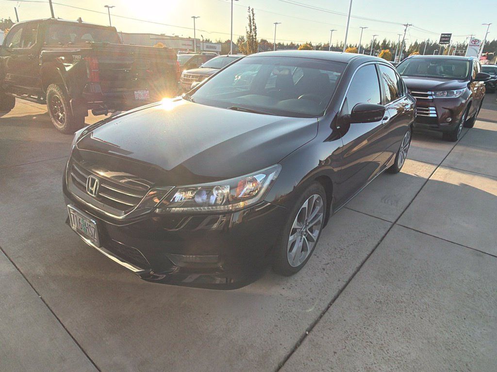 Used 2015 Honda Accord Sport image 8