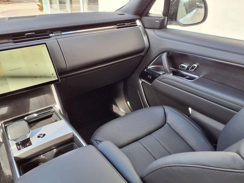 New 2026 Land Rover Range Rover SE AWD/4WD image 22