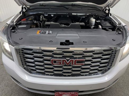 Used 2019 GMC Yukon XL Denali w/ Denali Ultimate Package image 50