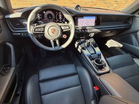 Certified 2025 Porsche 911 Carrera image 13