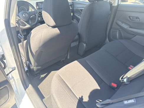 Used 2025 Nissan Sentra S FWD image 14