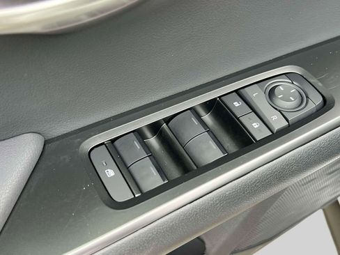 Certified 2025 Lexus UX 300h 300h Premium w/ Accessory Package (Z1) image 17