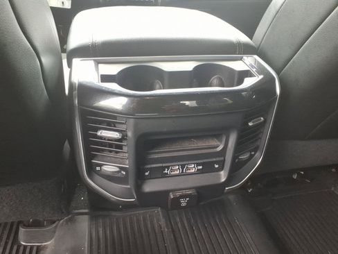 Certified 2020 RAM 2500 Laramie AWD/4WD image 9