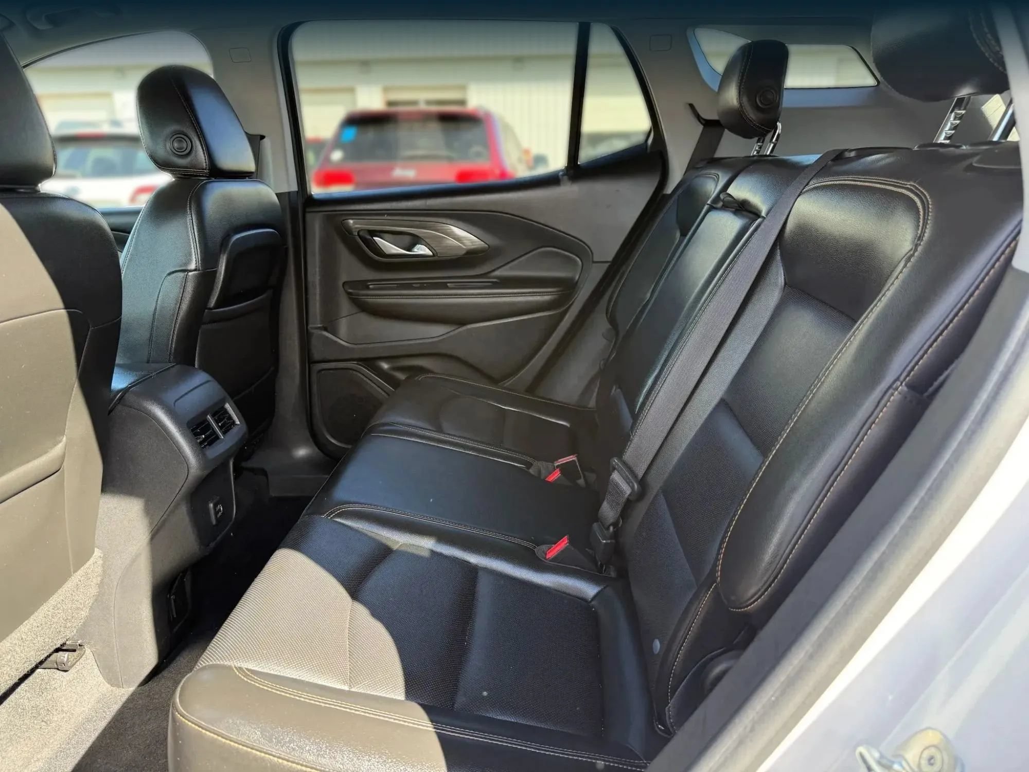 Used 2020 GMC Terrain SLT AWD/4WD image 21
