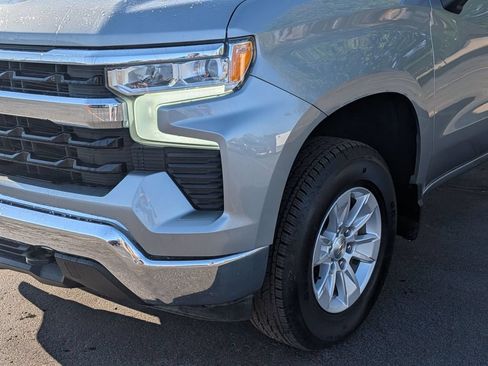 Used 2025 Chevrolet Silverado 1500 LT AWD/4WD image 9