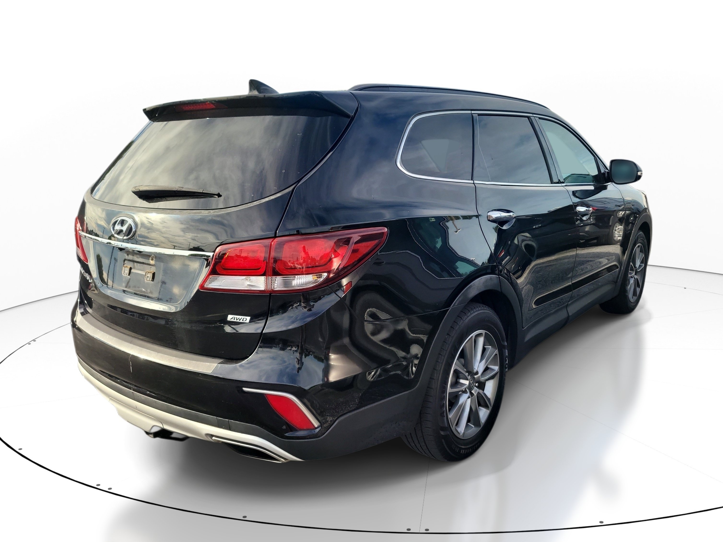 Used 2018 Hyundai Santa Fe SE w/ SE Premium Package 02 AWD/4WD image 7