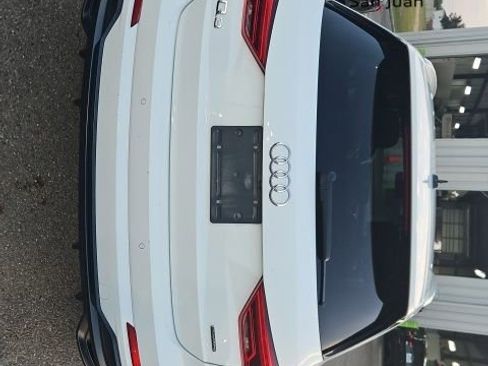 Used 2020 Audi Q3 2.0T Premium w/ Convenience Package image 5