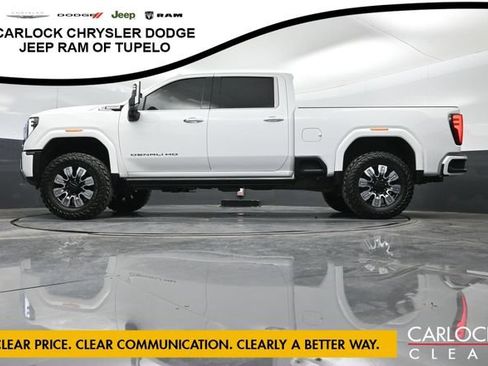 Used 2024 GMC Sierra 2500 Denali w/ Denali Reserve Package AWD/4WD image 48