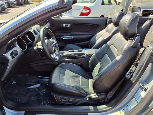 Used 2020 Ford Mustang GT Premium image 12