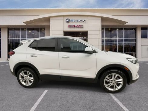 Certified 2023 Buick Encore GX Preferred w/ Cold Weather Comfort Package AWD/4WD image 16