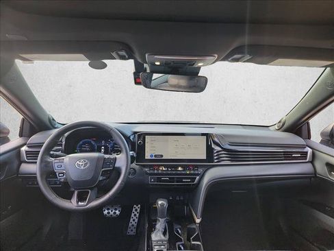 Used 2025 Toyota Camry XSE w/ Premium Package FWD image 17