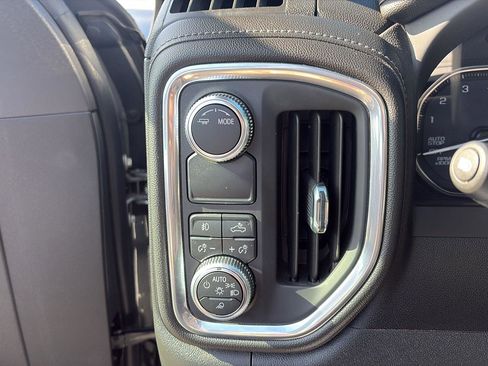 Used 2020 GMC Sierra 1500 SLT w/ SLT Premium Plus Package image 18