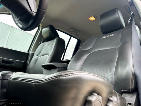 Used 2013 Nissan Xterra PRO-4X w/ Pro-4x Leather Pkg image 11