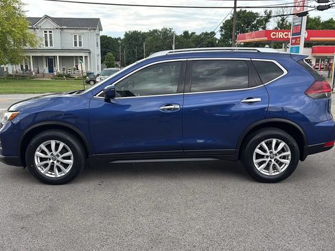 Used 2019 Nissan Rogue SV FWD image 7