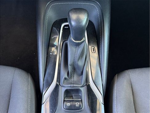 Used 2019 Toyota Corolla SE FWD image 11