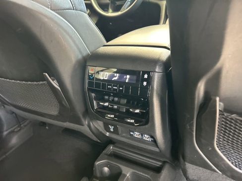 Used 2023 Jeep Grand Cherokee L Altitude image 26