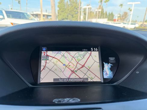 Used 2017 Acura TLX w/ Technology Package FWD image 13