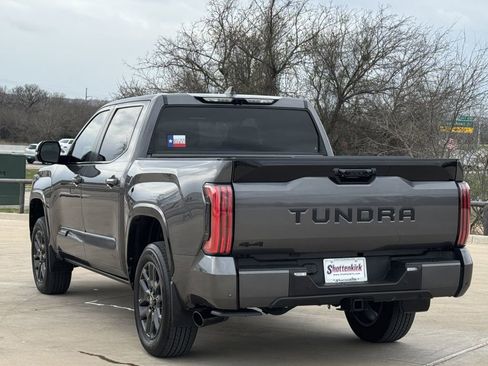 Used 2025 Toyota Tundra Platinum AWD/4WD image 4