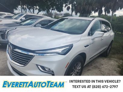 Used 2023 Buick Enclave Essence