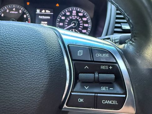 Used 2018 Hyundai Sonata Limited FWD image 15