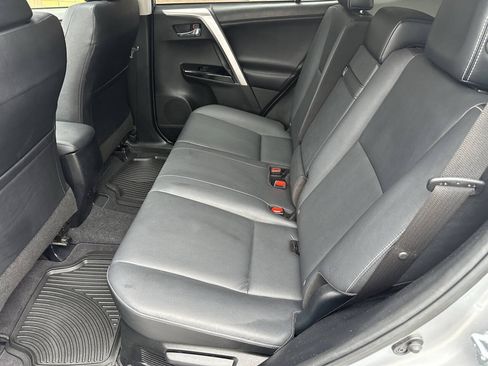 Used 2017 Toyota RAV4 Limited w/ Carpet Mat Package AWD/4WD image 9