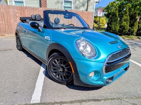 Used 2016 MINI Cooper S FWD image 2