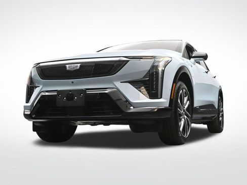 Used 2026 Cadillac Optiq Sport 1 AWD/4WD image 31