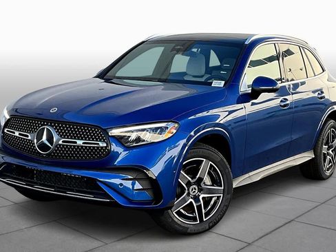 Used 2026 Mercedes-Benz GLC 300 GLC 300 image 1