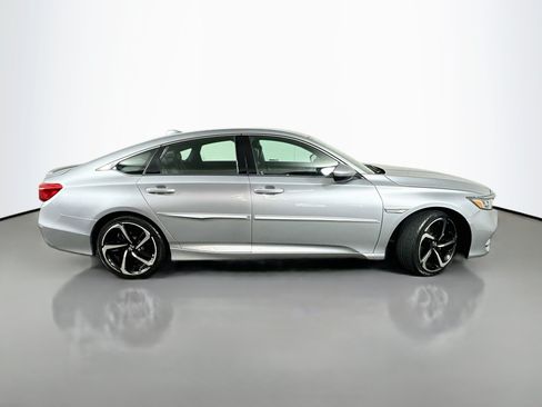 Used 2019 Honda Accord Sport image 8