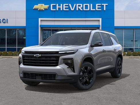 New 2027 Chevrolet Traverse LT w/ Midnight/Sport Edition FWD image 6