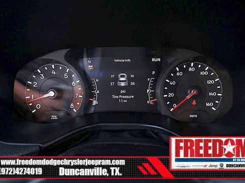 New 2026 Jeep Compass Latitude image 18