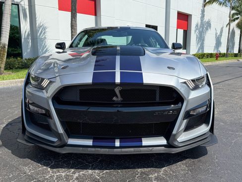 Used 2022 Ford Mustang Shelby GT500 w/ Handling Package RWD image 15