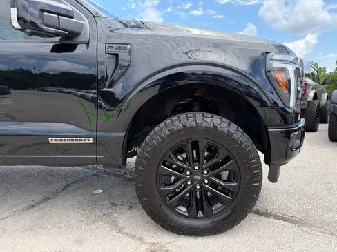 Used 2025 Ford F150 Lariat w/ Equipment Group 501A Mid AWD/4WD image 9