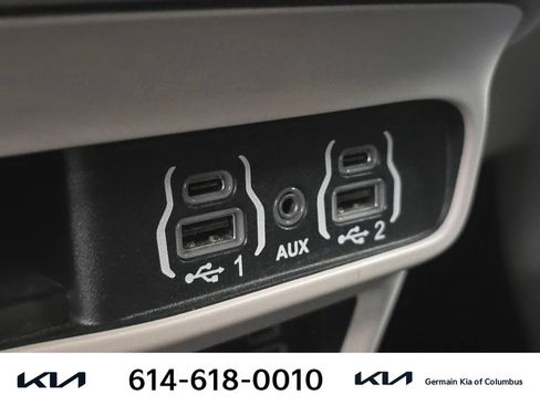 Used 2022 Chrysler Pacifica Touring-L FWD image 31