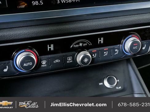 Used 2022 Audi Q3 2.0T Premium Plus image 18