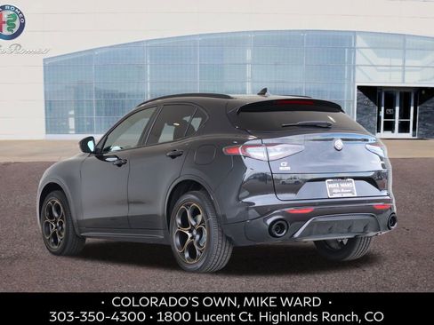 New 2025 Alfa Romeo Stelvio Sprint image 3