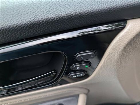 Used 2021 Honda Odyssey Touring image 37
