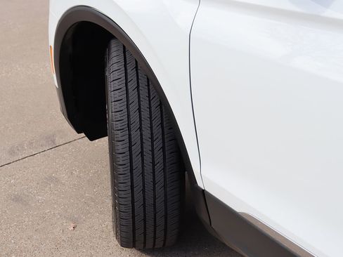 Used 2020 Volkswagen Tiguan SE w/ Panoramic Sunroof Package image 48