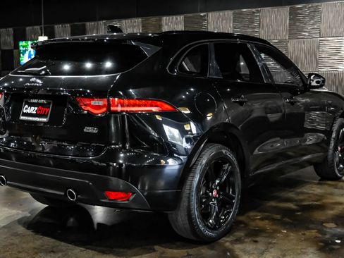 Used 2017 Jaguar F-PACE R-Sport AWD/4WD image 10