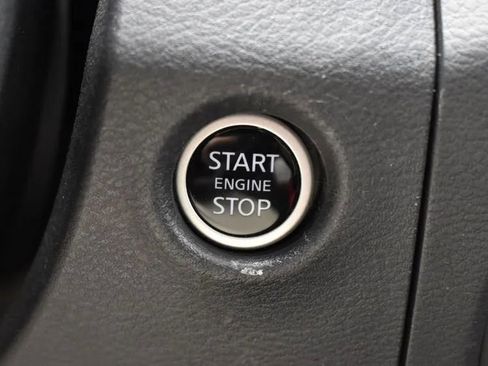 Used 2023 Nissan Frontier PRO-4X w/ Pro-4X Premium Package image 30